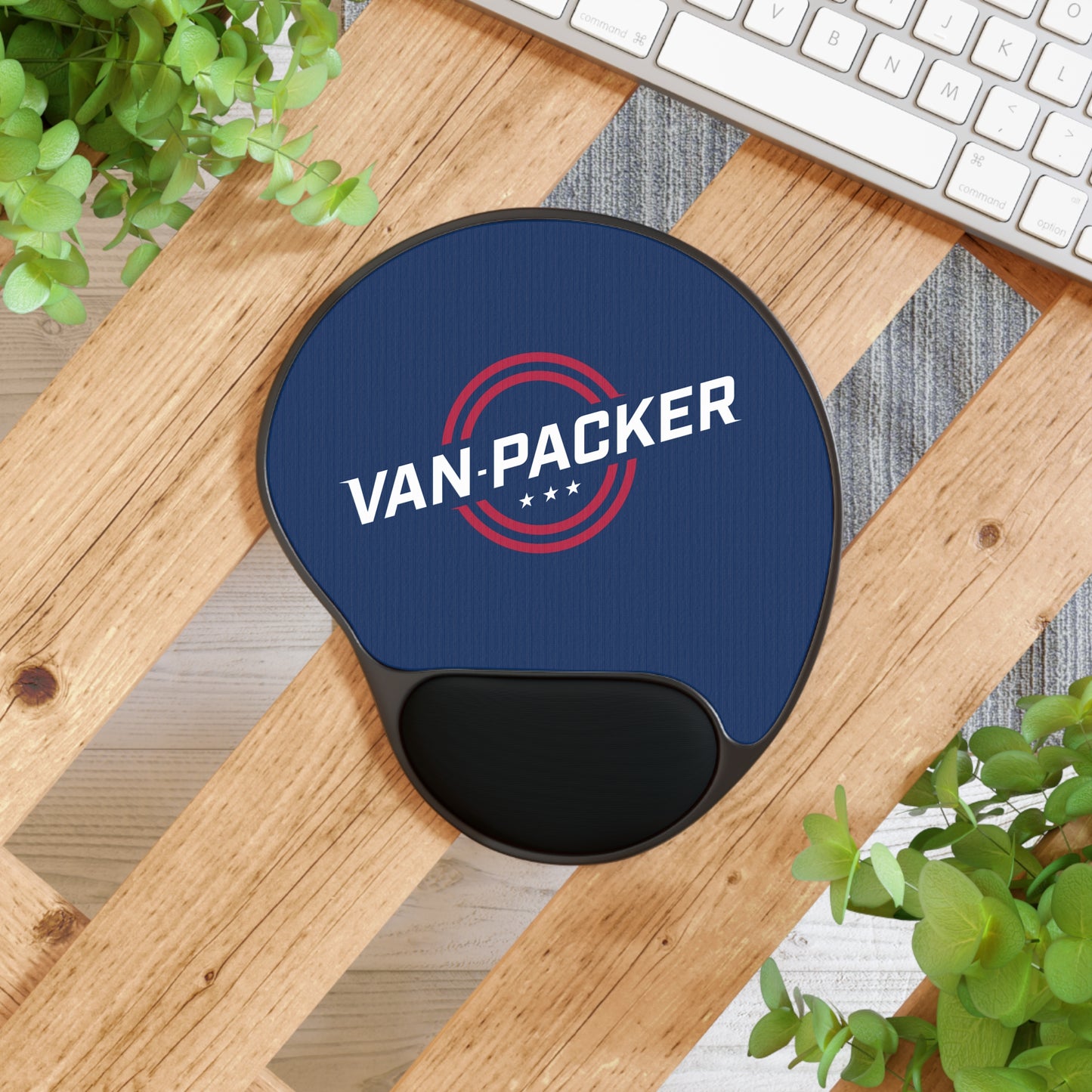 Van-Packer Mouse Pad With Wrist Rest